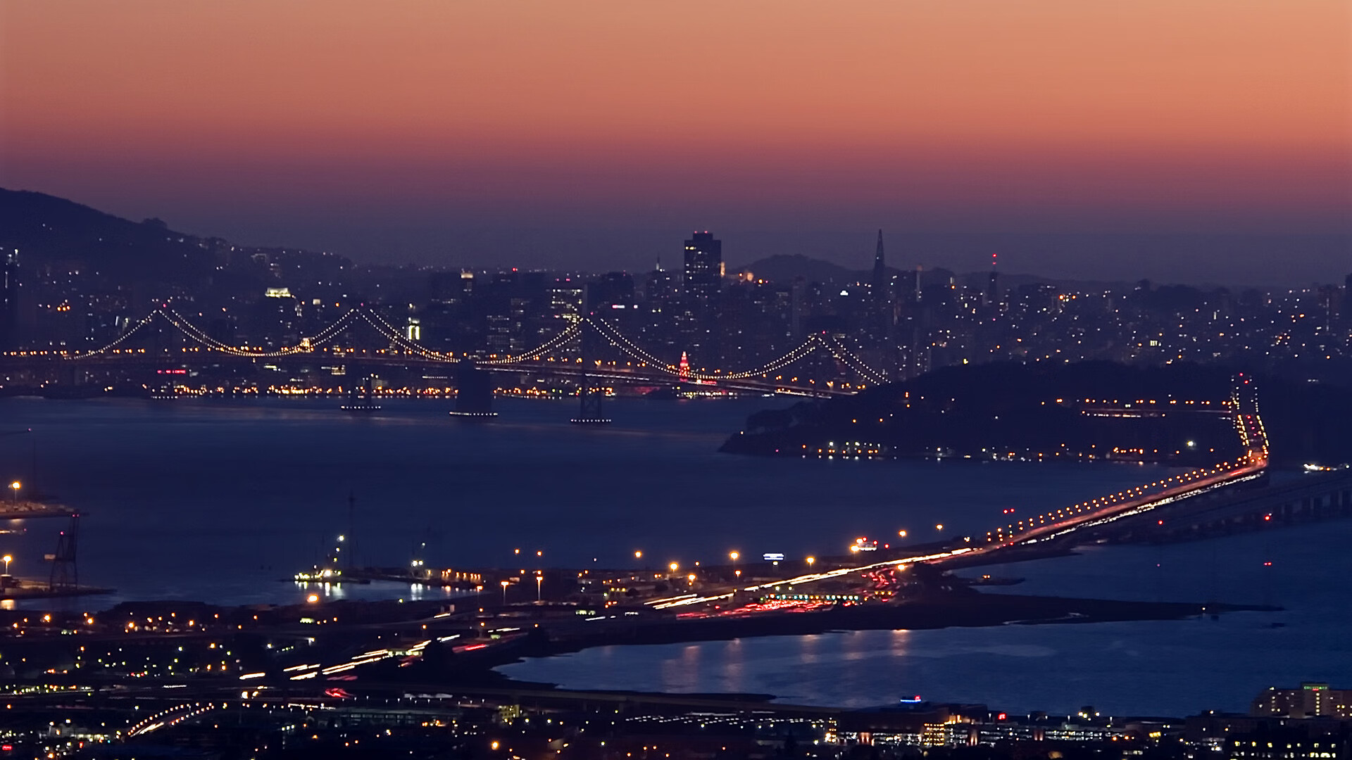 意甲球队利用数据分析优化中场传球线路设计,意甲新赛季比赛用球