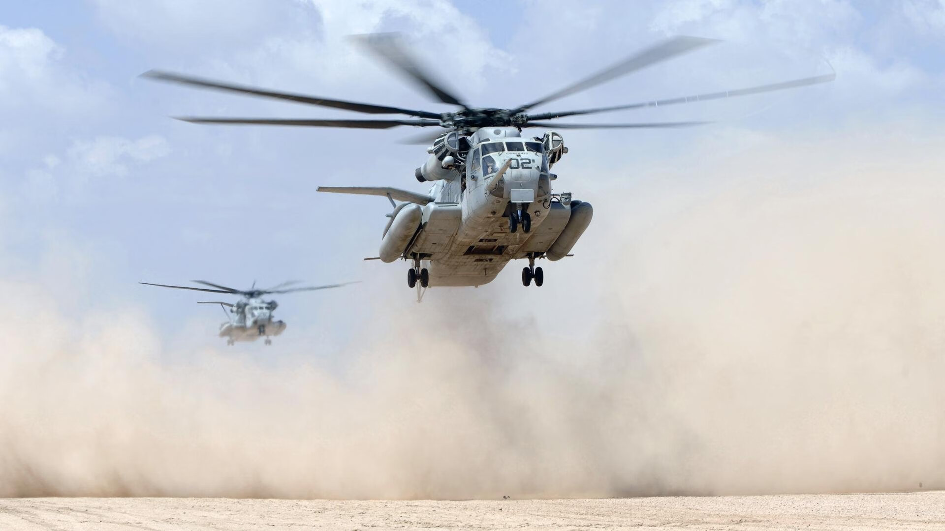 中国足球职业俱乐部参与社区足球节活动,基层足球协会组织机构