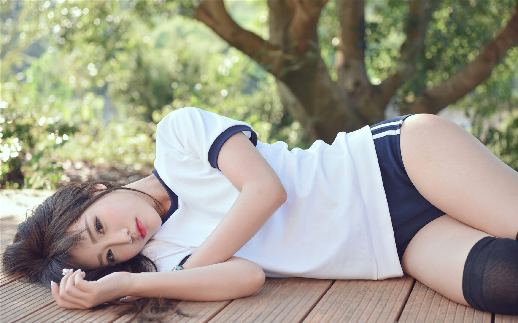 德甲极速反击:瞬间突破,带来震撼场面,德甲速度排名