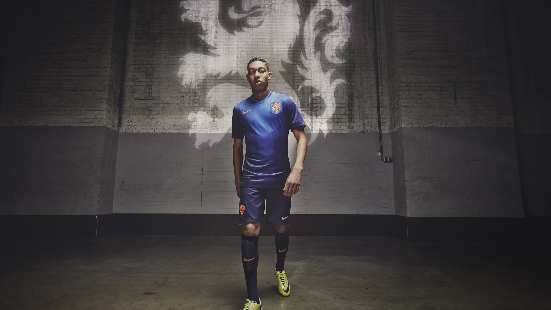 意甲攻防大战:场面火爆,精彩纷呈,意甲防守怎么这么严