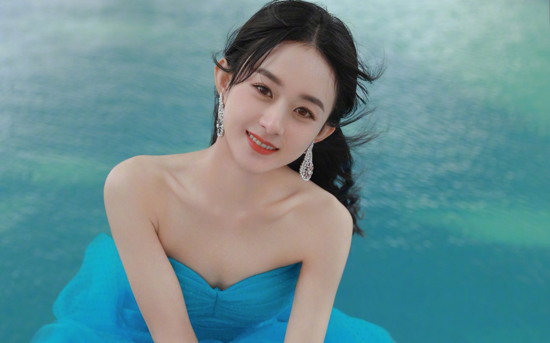 法甲激烈角逐：拼抢、配合、精彩纷呈，法甲冲突