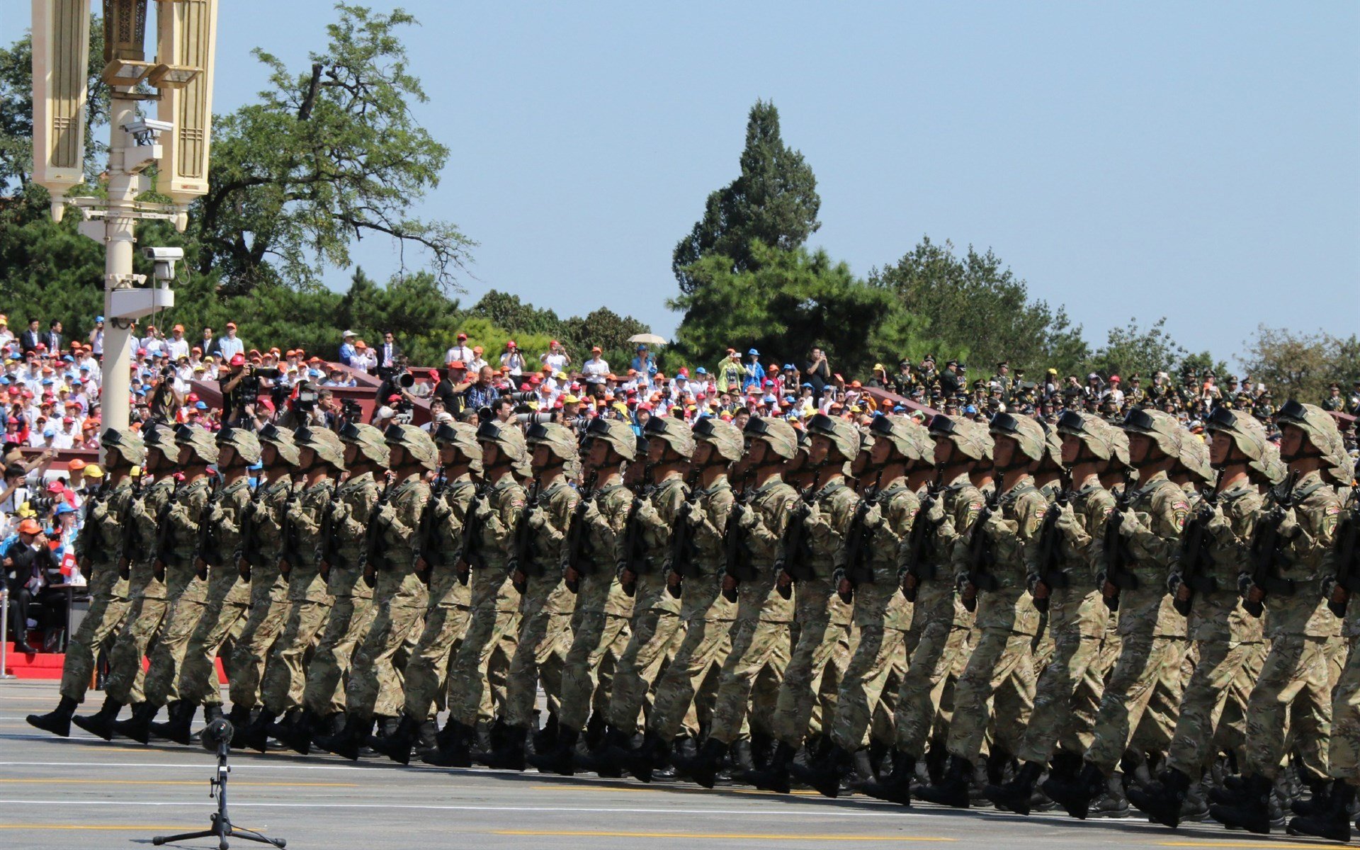 中国足球技术裁判合作与判罚争议案例研究，足球裁判2021