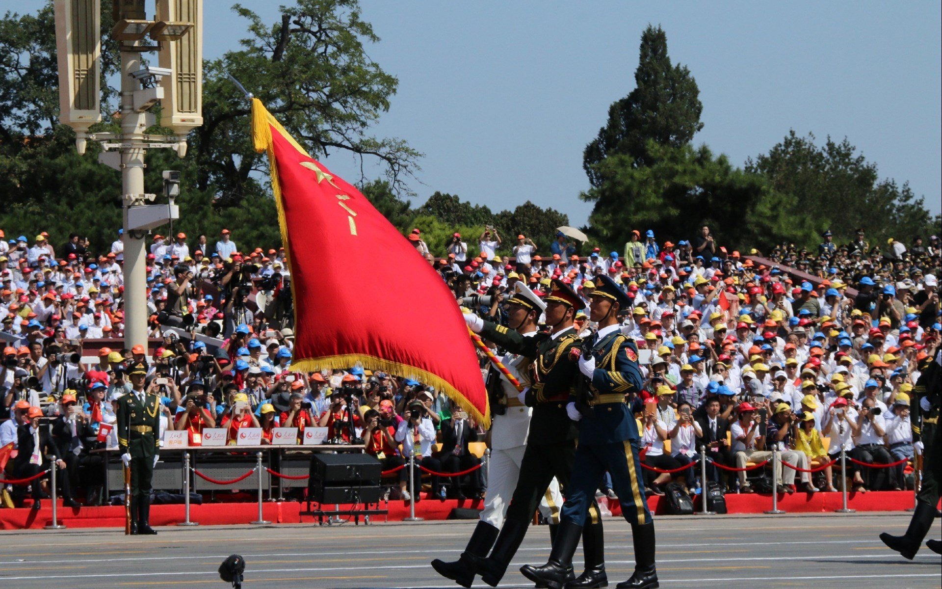 中国足球联赛加大反暴力行为处罚力度，中国足球反黑风暴