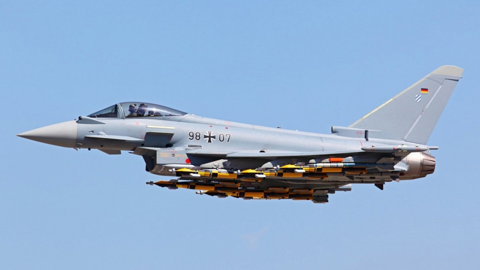 中国足球队精神文化建设在球队凝聚力中的作用，我国足球文化